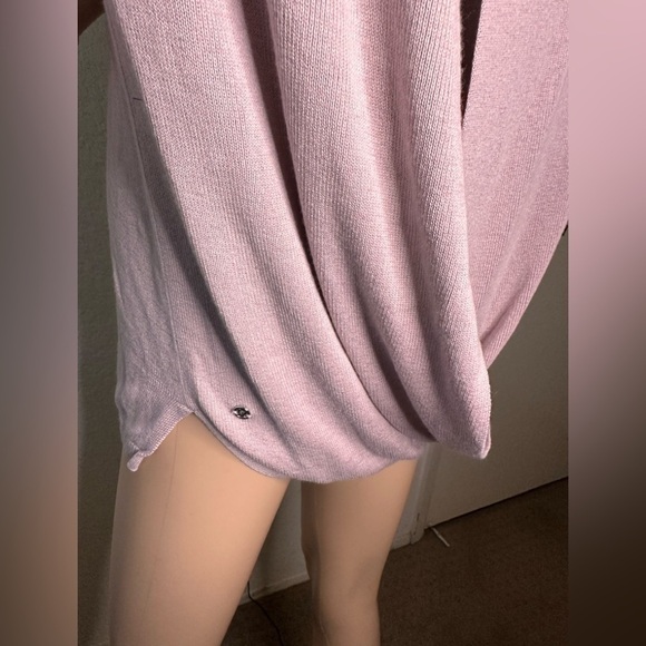 LULULEMON Bring It Backbend Sweater Porcelain Pink Size 4 EUC - Picture 4 of 4